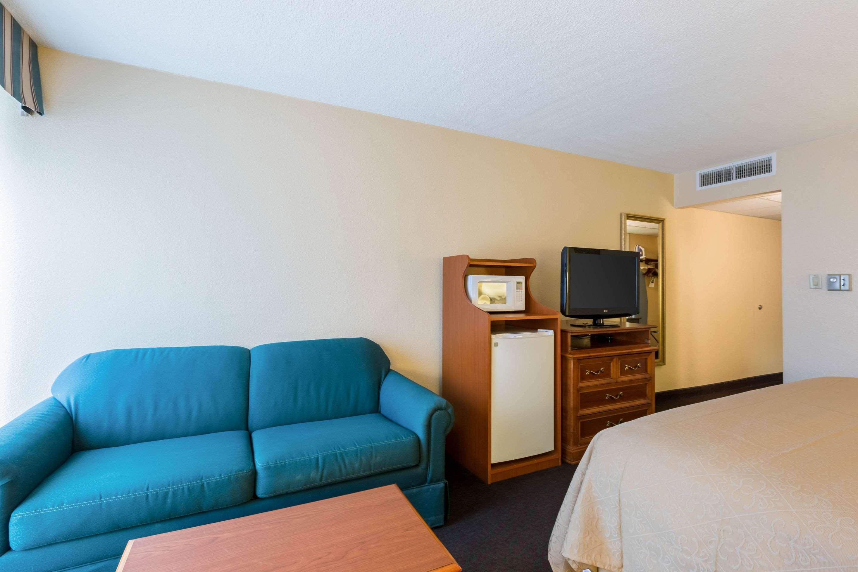 Quality Inn And Conference Center I-80 Grand Island Doniphan Exterior foto
