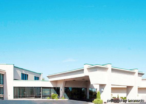 Quality Inn And Conference Center I-80 Grand Island Doniphan Exterior foto